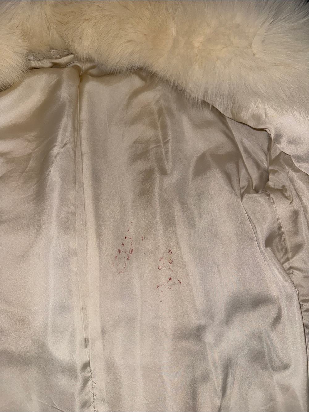 Luxury Cream Fox Fur Coat - Picture 2 of 5